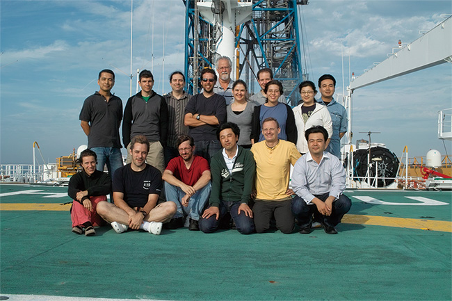 Memory of Expedition 319 (Demian Saffer, Sean Toczko, Yasuyuki Kano, Yoshinori Sanada)