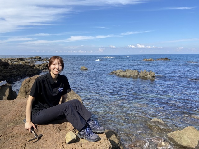 Hinako Hosono
