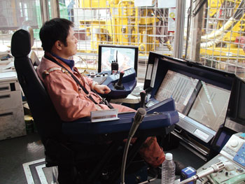 Masayuki Kawasaki working in the driller’s house