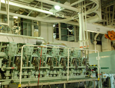 Engine room2