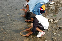 河川敷で椀かけをしてみます