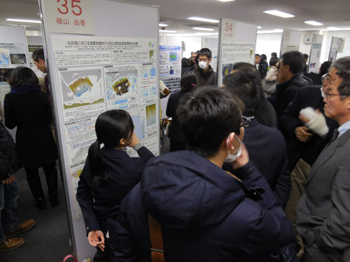 ポスター展示会場のようす