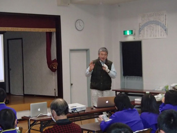 唐丹湾の研究成果について発表を行う坂本准教授（東海大学）