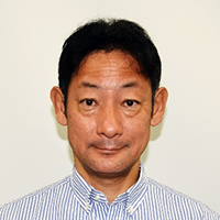 土田　真二