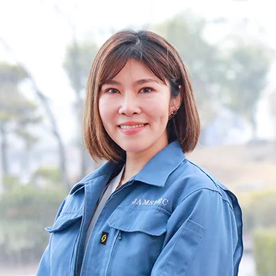 写真：JAMSTECで輝く女性