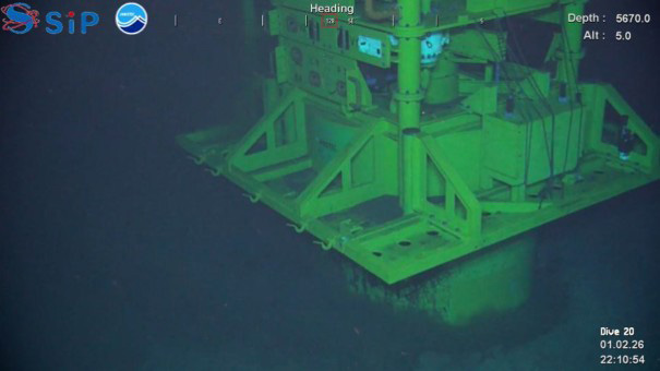 図5　海底での採鉱機