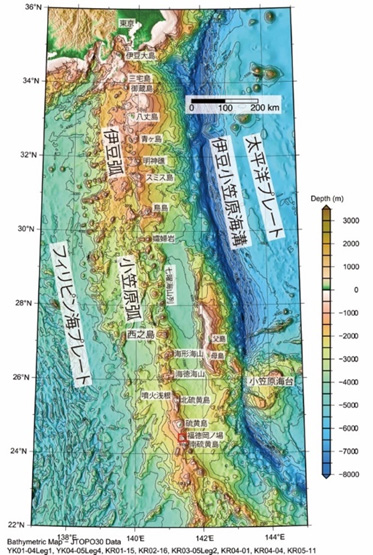 図1.　東京から南に連なる伊豆小笠原弧と福徳岡ノ場の位置
