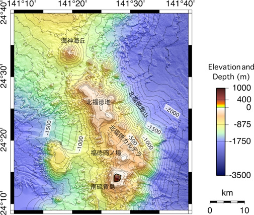 図2.　福徳岡ノ場は南硫黄島と連続した火山体の一部と考えられます