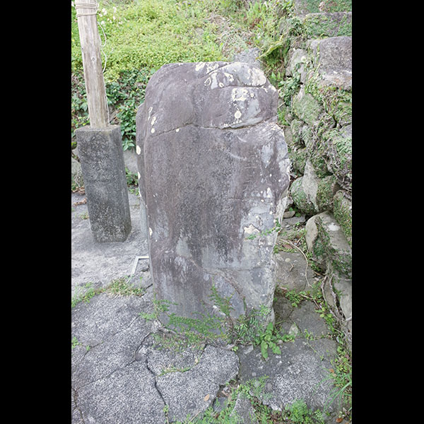 下川口春日神社地震碑